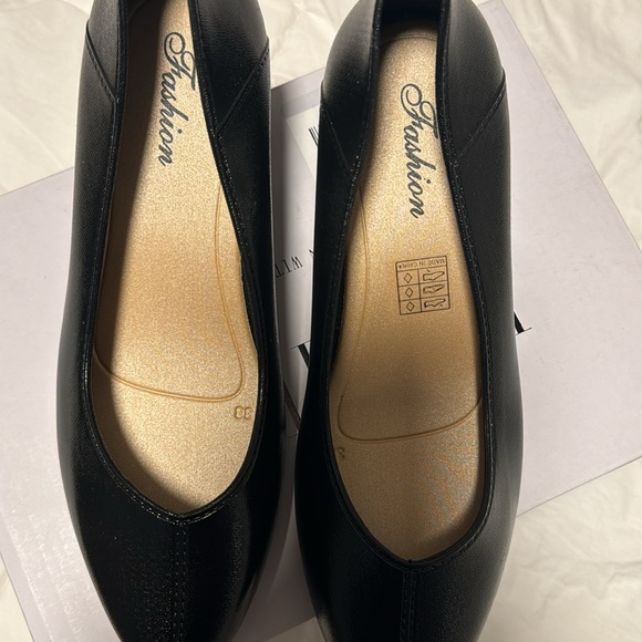 Fashion shoes - Picture 3 of 3